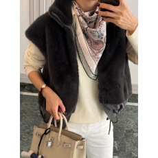 批发韩版chic 轻熟时尚淑女气质冬季日常穿搭<b class='q'>马夹</b><b class='q'>外套</b>