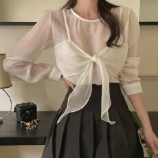批发INS韩国东大门气质温柔甜美风蝴蝶结吊带<b class='q'>假两件</b>长袖<b class='q'>衬衫</b>上衣