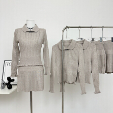 批发迟伞伞25/fw 灰色风信子 彼得潘领蝴蝶结针织<b class='q'>上衣</b>百褶半裙套装