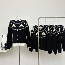 批发im向 童趣小马~羊毛混纺小马提花软糯毛感插肩袖<b class='q'>开衫</b>毛衣女秋冬