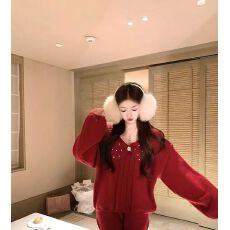 批发新款~韩版时尚<b class='q'>甜美</b>重工蝴蝶结慵懒风毛衣+松紧腰短裤套装