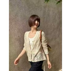 批发新款~重工立体提花正反钩针棉纱V领<b class='q'>开衫</b>防晒罩衫女