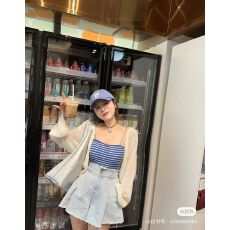 批发新款~韩系百搭条纹吊带背心+针织<b class='q'>开衫</b>两件套女