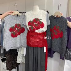 批发原版羊驼毛提花毛绒感保暖背心女25春秋新款针织马甲女叠穿上衣潮