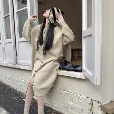 批发原版<b class='q'>韩版</b>慵懒风圆领排扣设计长款宽松毛衣<b class='q'>连衣裙</b>女春秋新款长裙潮