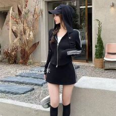 批发原版韩系学院风长袖拉链连帽开衫包臀裙裤套装女春秋纯欲两件套潮