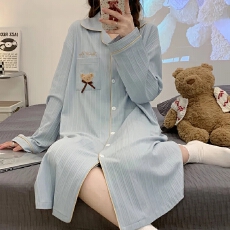 批发[黛琳芬]坑条纹长袖女士睡裙中长款翻领睡裙<b class='q'>春</b>秋季薄款家居服