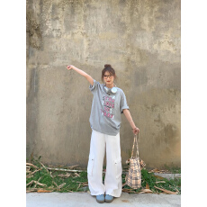 批发高品质纯棉200克精梳紧密手感好爽滑优质做工（前<b class='q'>印花</b>）短袖<b class='q'>t</b><b class='q'>恤</b>女