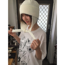 批发高品质纯棉200克精梳紧密手感好爽滑优质做工（前印花）短袖t恤女