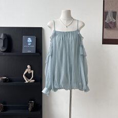 批发Hotdog 热狗很辣【梦野长廊】<b class='q'>荷叶边</b>花苞吊带裙女清冷气质<b class='q'>连衣裙</b>