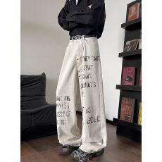 批发涂鸦字母牛仔裤美式高街欧美hiphop街头裤子直筒宽松弯刀工<b class='q'>装</b>裤