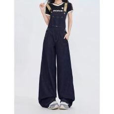 批发2026新款美式复古深蓝色牛仔背带裤女春夏慵懒宽松显瘦拖地<b class='q'>连体</b><b class='q'>裤</b>
