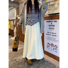 批发实拍 2025双面貂绒<b class='q'>高腰</b>垂感大裙摆A字<b class='q'>半身裙</b>伞裙