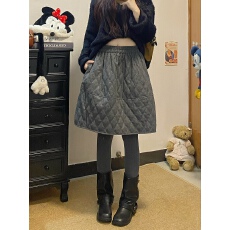 批发实拍 2025miu系复古夹棉花苞蓬蓬短中裙女<b class='q'>秋</b>冬百搭半身裙