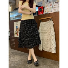 批发实拍 2026波点<b class='q'>雪纺</b>荷叶边A裙 侧边拉链层次感蛋糕中裙