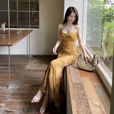 批发夏季茶歇法式蝴蝶结印花连衣裙新款复古气质<b class='q'>吊带</b>收腰