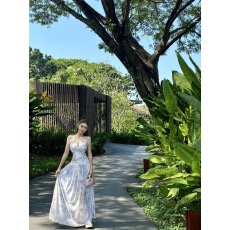 批发<b class='q'>泰国</b>新加坡印度尼西亚海边度假沙滩裙梦幻朦胧感V领挂脖连