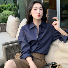 批发深宝蓝<b class='q'>衬衫</b>韩系风格复古绝美灯芯绒秋季新款宽松外穿polo