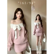 批发韩系纯欲风<b class='q'>蝴蝶结</b>一字肩针织<b class='q'>连衣裙</b>女秋季收腰显瘦气质包臀短裙子