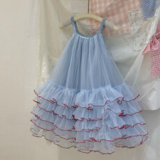 甜美可爱风网纱连衣裙女童2026夏季吊带蛋糕公主裙宝宝礼服裙