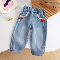 批发<b class='q'>女</b><b class='q'>童</b>春季可爱百搭牛仔裤2026新款洋气儿童蕾丝花边直筒阔腿长裤