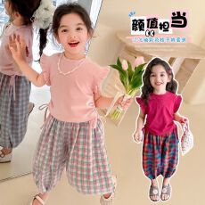女童夏装套装2026新款小女孩洋气甜美小飞袖抽绳短袖格子裤两件套