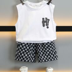 批发童装男童洋气潮酷套装2026新款中大童韩版<b class='q'>休闲</b>字母背心短裤两件套