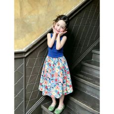 批发2026新款洋气女<b class='q'>童</b><b class='q'>碎花</b>半<b class='q'>身裙</b>蓝色背心甜美洋气夏日穿搭一整套<b class='q'>套装</b>