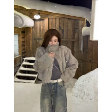批发小香风真兔毛皮草外套女短款翻领毛毛高端加厚上衣