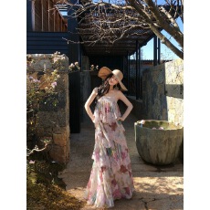 批发ICELOLLY艺术生明媚穿搭碎花蕾丝吊带<b class='q'>连衣裙</b>女春夏绝美蛋糕长裙子