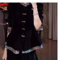 批发国风洋气盘扣高级感气质显瘦女装2026春季新款时尚通勤<b class='q'>丝绒</b>外套女