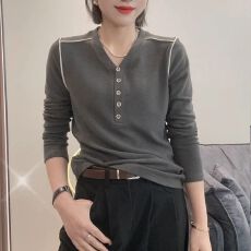 批发网红爆款德绒打底衫女长袖新款秋冬季洋气修身V领T恤显瘦保暖上衣