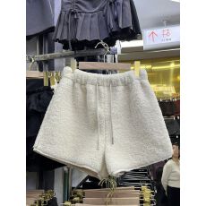 批发原版~韩版高级<b class='q'>气质</b>时尚抽绳系加厚仿羊羔毛短<b class='q'>裤</b>女2025新款秋冬款