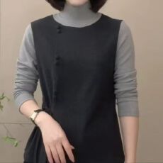 批发时尚韩版拼接系带半高领<b class='q'>长袖</b>上衣减龄遮肚简约妈妈<b class='q'>宽松</b>保暖衫大码