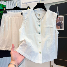 批发2026套装时尚一整套夏季马甲背心无袖盐系上衣休闲阔腿<b class='q'>短裤</b>两件套