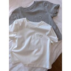 批发胖mm正肩大码钉珠爱心设计感短袖t恤女<b class='q'>夏</b>季新款韩系小众纯棉上衣