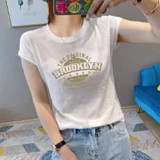 批发夏新款圆领<b class='q'>大码</b>竹节棉印花减龄短袖t恤女雪花棉简约亲肤透气上衣