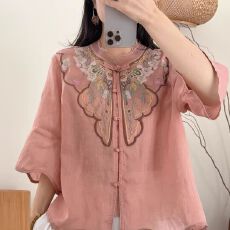 批发棉麻重工刺绣五分袖春夏新款<b class='q'>衬衫女</b>显瘦百搭半袖气质衬衣小衫女
