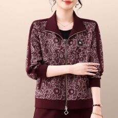 批发洋气中<b class='q'>老年</b>休闲运动上衣女春秋款2026新款时尚减龄显瘦跑步<b class='q'>外套</b>