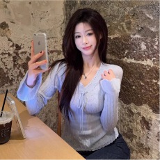 批发<b class='q'>镂空</b>肌理绑带纯欲少女风修身长袖针织上衣韩版女装秋冬新款