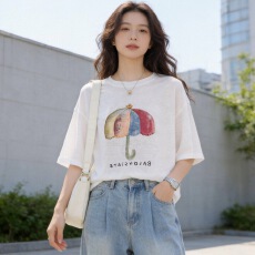 批发简约棉/70棉30涤彩虹雨伞宽松短袖T恤女2026夏季上衣ins