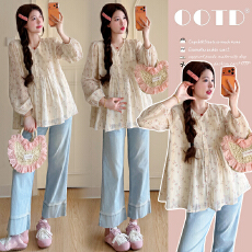 批发实拍 <b class='q'>孕妇</b><b class='q'>春</b>刺绣碎花V领设计感娃娃衫<b class='q'>孕妇</b><b class='q'>上衣</b>大码显瘦遮肚<b class='q'>孕妇装</b>