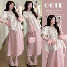 批发实拍 孕妇装夏甜美小碎花<b class='q'>娃娃</b>衫孕妇上衣醋酸缎面高级感托腹A字<b class='q'>裙</b>