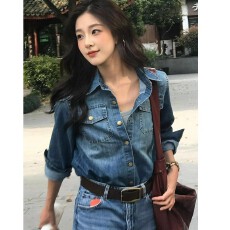 批发韩系通勤牛仔外套女<b class='q'>春秋</b>时尚新款小个子宽松减龄薄款穿搭长袖衬衫