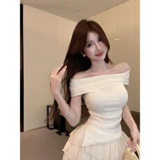 批发创峰纯欲一字领褶皱百搭露肩修身不规则上衣女高腰蓬蓬<b class='q'>半身裙</b>套装