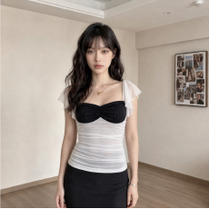 撞色拼接网纱小飞袖T恤女2026年夏日新款褶皱气质收腰假两件上衣