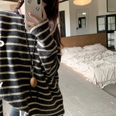 批发兔毛绒韩系百搭<b class='q'>黑白条纹</b>长袖圆领<b class='q'>T</b><b class='q'>恤</b>女春季小个子显瘦上衣打底衫