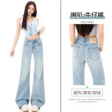 批发2026实拍刺绣<b class='q'>弹力</b>微喇叭<b class='q'>牛仔裤</b>女宽松显瘦百搭修饰腿型透气喇叭裤