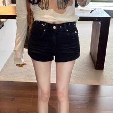 批发重工辣妹牛仔<b class='q'>短裤</b>女2026夏新款洋气个性弹力修身A字热裤