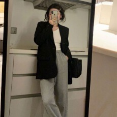 批发原版做法西装外套女秋季韩版高级感炸街小个子宽松休闲西服